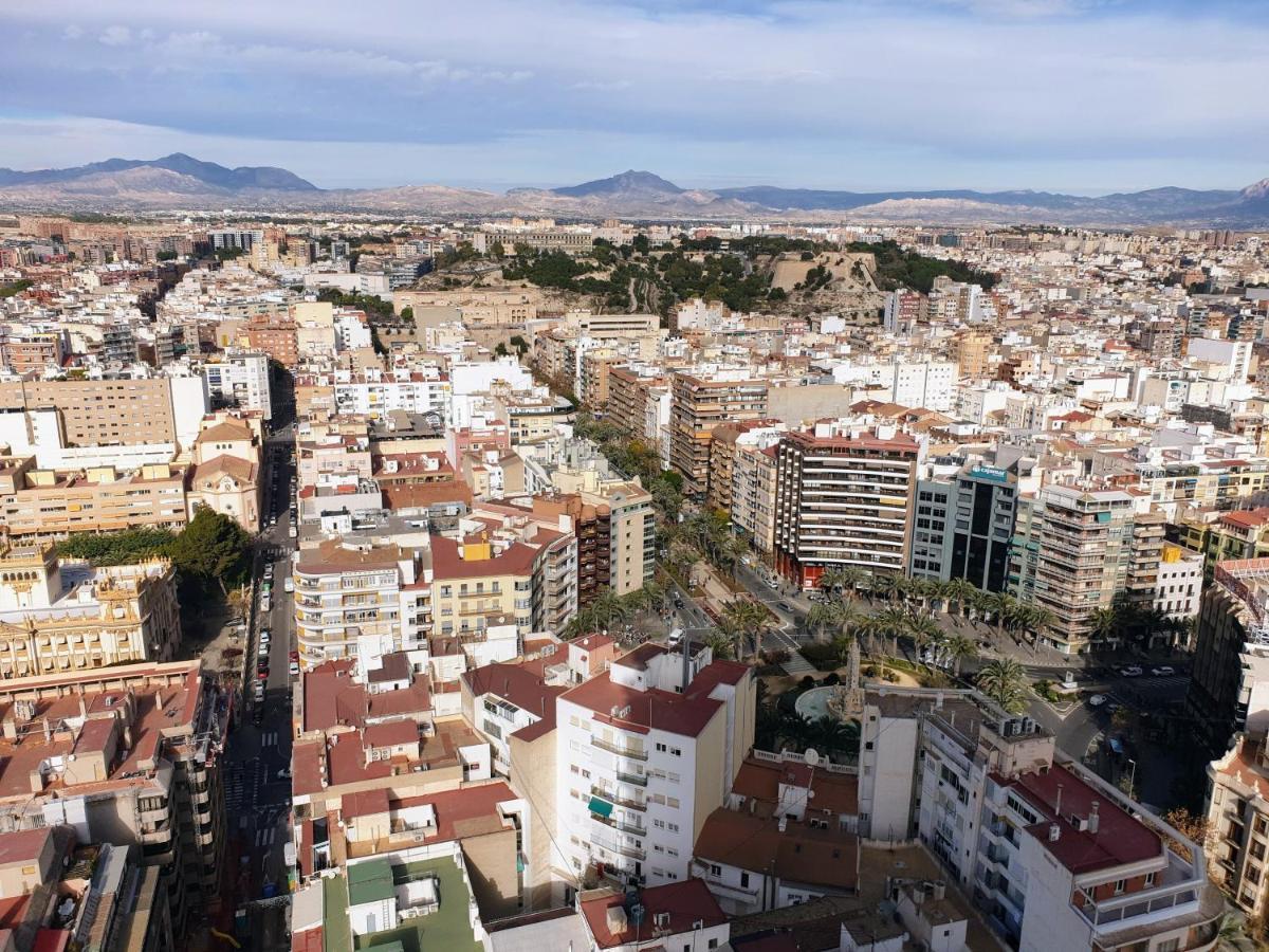 Alicante Skylights Apartments Luaran gambar
