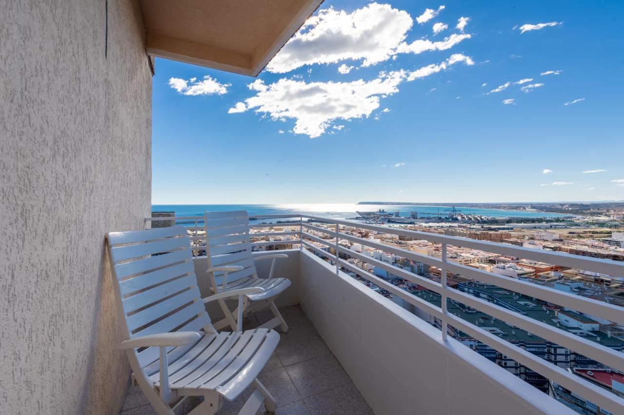 Alicante Skylights Apartments Luaran gambar