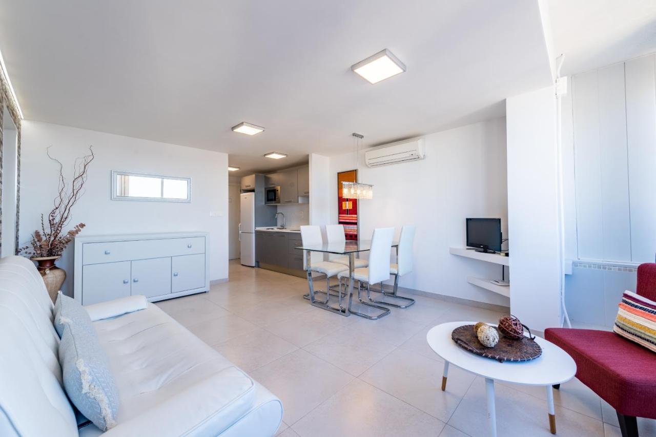 Alicante Skylights Apartments Luaran gambar