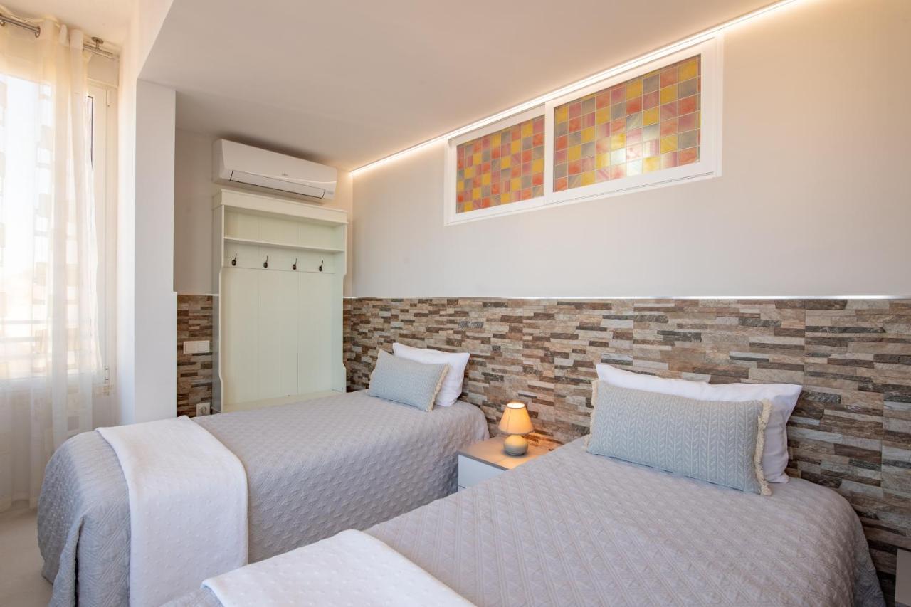 Alicante Skylights Apartments Luaran gambar