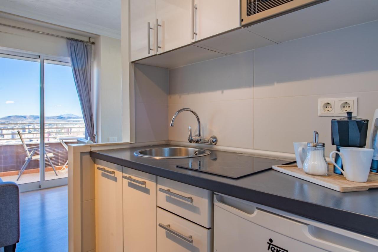 Alicante Skylights Apartments Luaran gambar